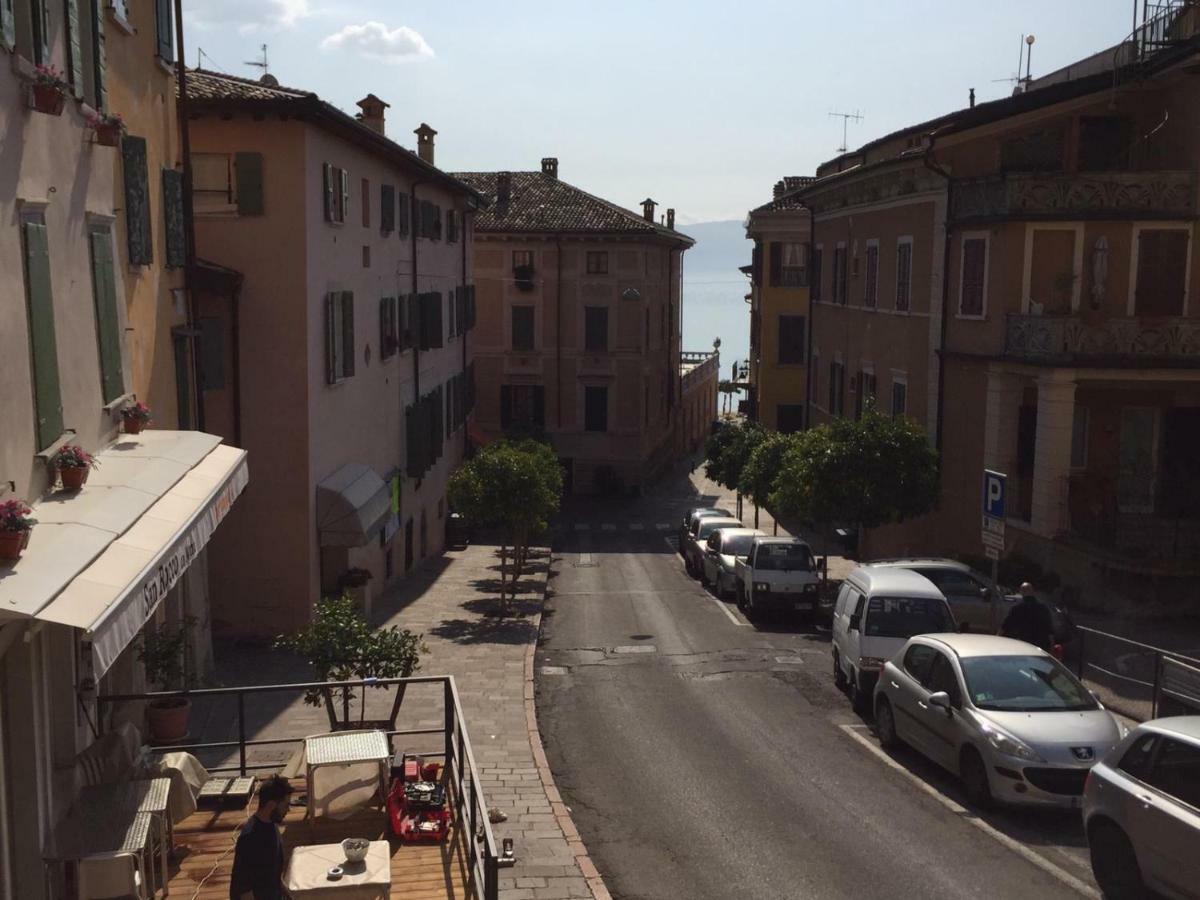 Apartamento La Casa Di Anna Gargnano Exterior foto